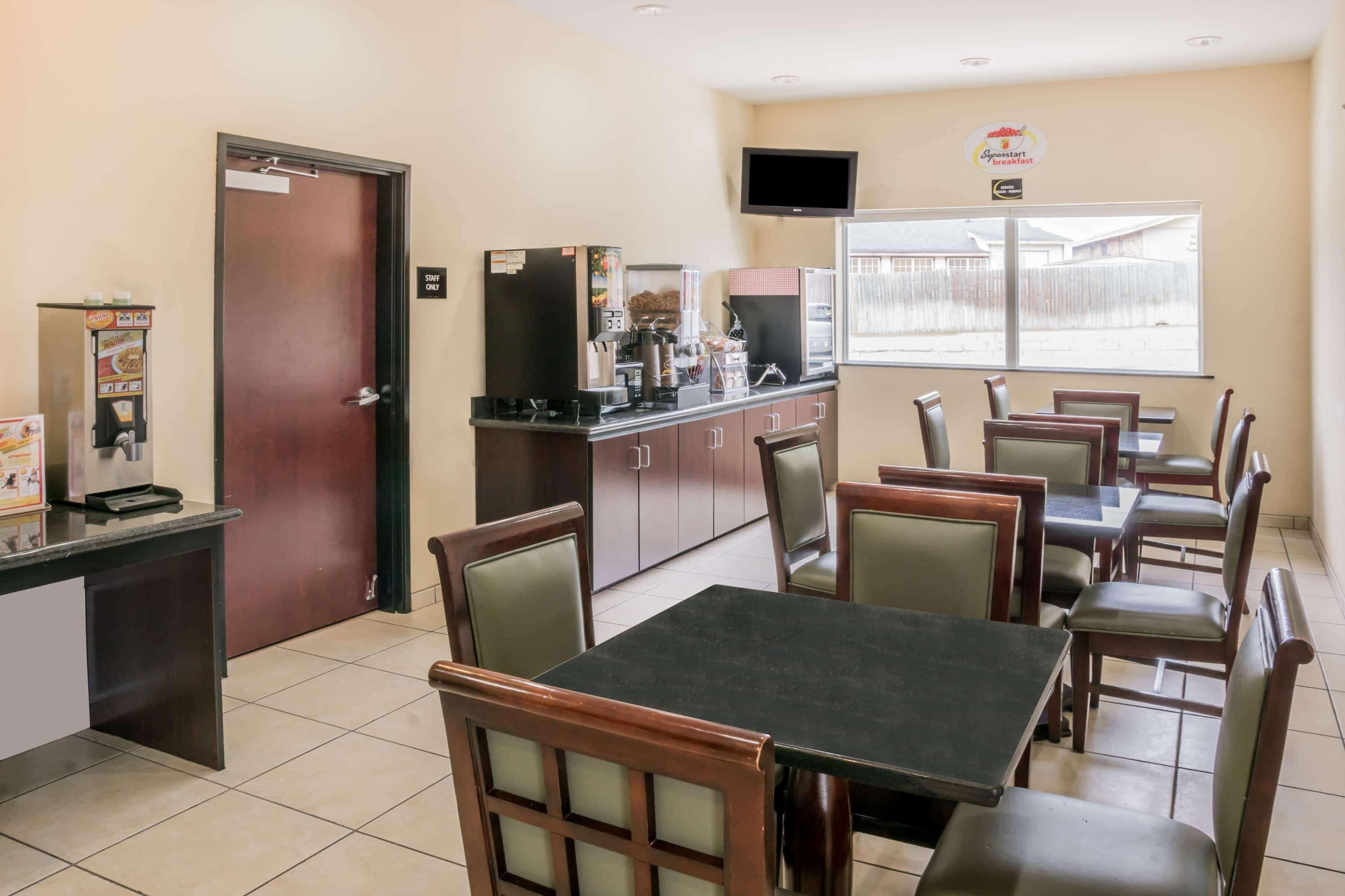Super 8 By Wyndham Harker Heights Killeen - Fort Cavazos Buitenkant foto